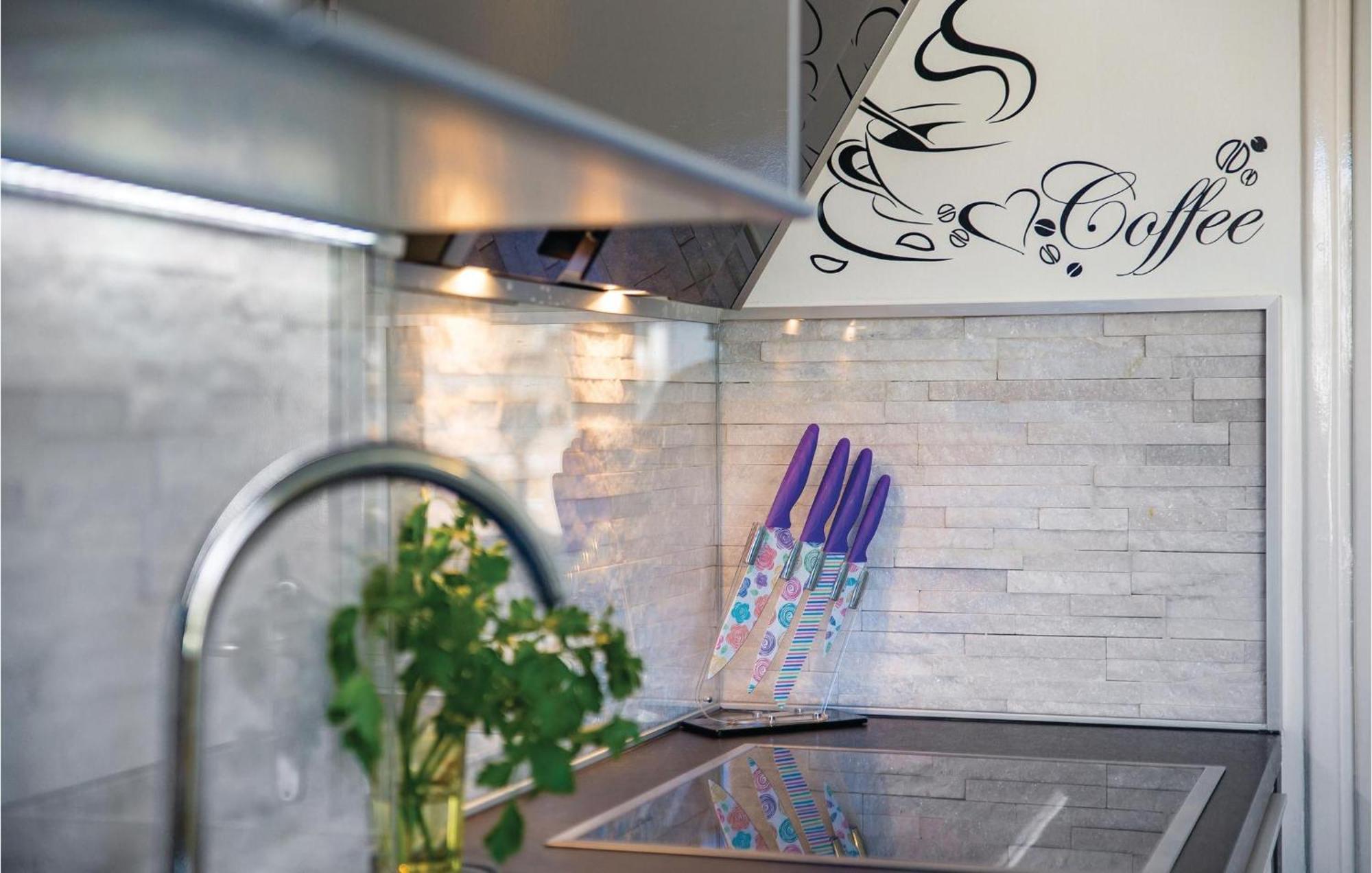 Gorgeous Apartment In Rijeka With Wifi Exterior photo